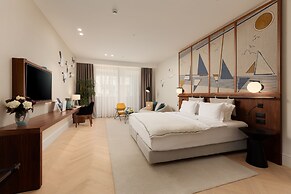 Dukley Hotel & Resort