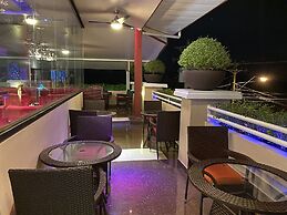 Grand Diamond Hotel Suites Trinidad