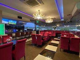 Grand Diamond Hotel Suites Trinidad