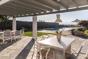 Aqua Breeze Villas Naxos