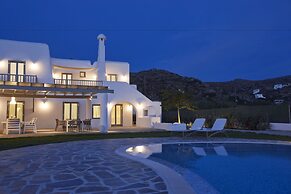 Aqua Breeze Villas Naxos
