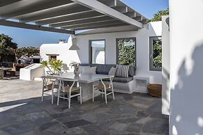 Aqua Breeze Villas Naxos