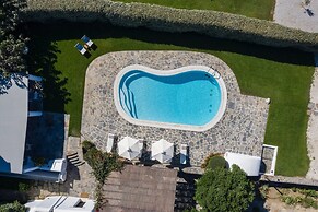 Aqua Breeze Villas Naxos