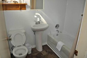 The Voyageurs' Lodge