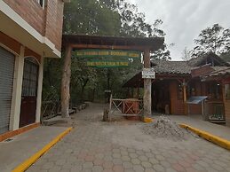 Hostal y Complejo recreacional La Playita de Monse