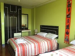 Hostal y Complejo recreacional La Playita de Monse