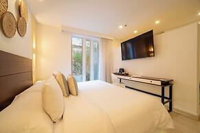 Nacar Hotel Cartagena, Curio Collection by Hilton