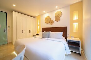 Nacar Hotel Cartagena, Curio Collection by Hilton