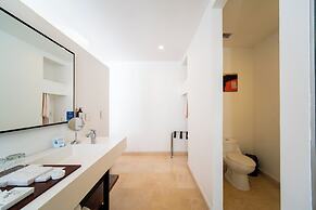 Nacar Hotel Cartagena, Curio Collection by Hilton