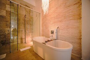 Nacar Hotel Cartagena, Curio Collection by Hilton