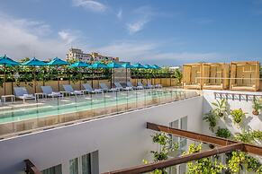 Nacar Hotel Cartagena, Curio Collection by Hilton