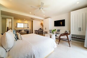 Nacar Hotel Cartagena, Curio Collection by Hilton