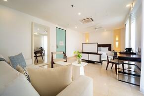 Nacar Hotel Cartagena, Curio Collection by Hilton