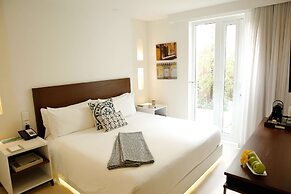 Nacar Hotel Cartagena, Curio Collection by Hilton