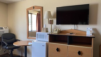 Newton Inn In Newton, KS