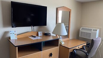 Newton Inn In Newton, KS