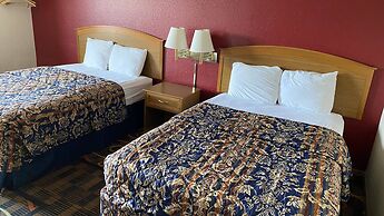 Newton Inn In Newton, KS