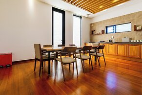 Libentia Hotel & Pool Villa