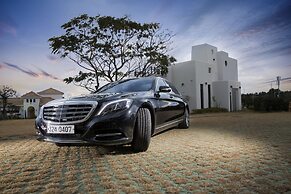 Libentia Hotel & Pool Villa