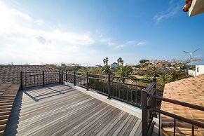 Libentia Hotel & Pool Villa