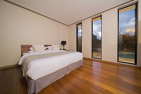 Libentia Hotel & Pool Villa