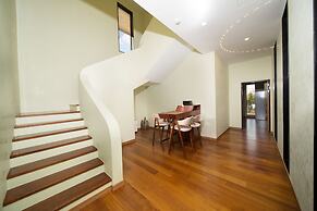 Libentia Hotel & Pool Villa