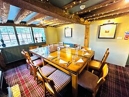 The Ostrich Inn