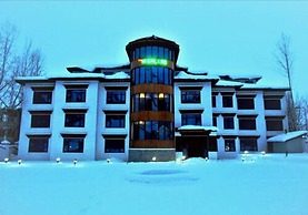 The Highland Mountain Resort & Spa