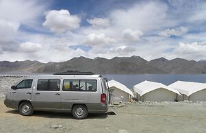 Royal Camp - Pangong