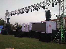 Aarya Grand Hotels & Resorts