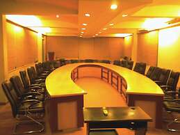 Aarya Grand Hotels & Resorts