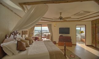 Chobe Safari Lodge