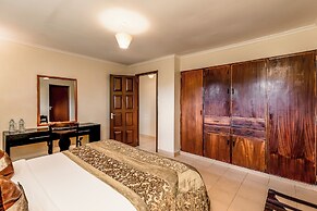 Chobe Safari Lodge | East Africa Uganda