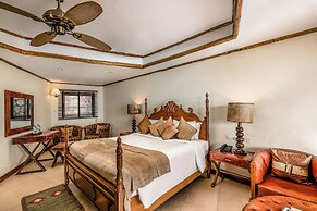 Chobe Safari Lodge | East Africa Uganda