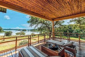 Chobe Safari Lodge | East Africa Uganda