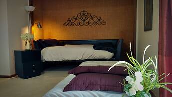 GreenHouse Inn by the Bay