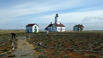 GreenHouse Inn by the Bay