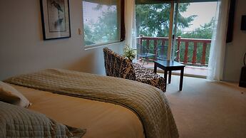 GreenHouse Inn by the Bay