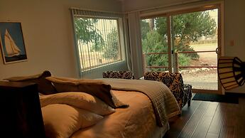 GreenHouse Inn by the Bay