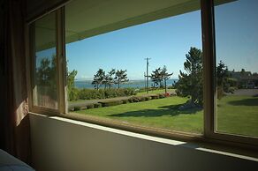 GreenHouse Inn by the Bay