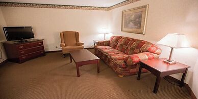 Grand Hinckley Inn