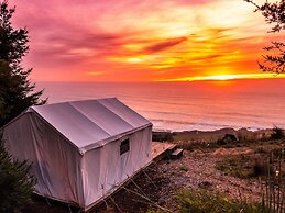 Terra Glamping