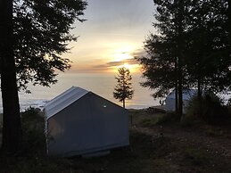 Terra Glamping