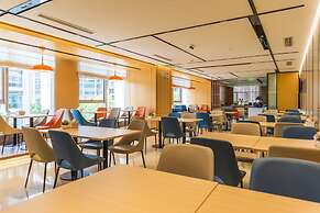 Holiday Inn Express Xian North by IHG