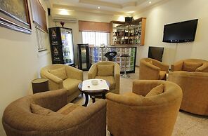 Viacasa Boutique Hotel