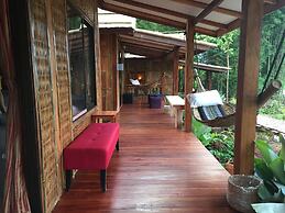 Phoxay Ngam Resort