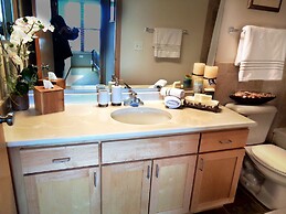 43rd St Apartments by Minnehaha Lofts