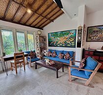 Angel House Ubud Eco Villa