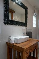 Angel House Ubud Eco Villa