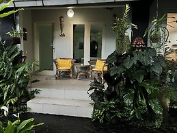 Angel House Ubud Eco Villa